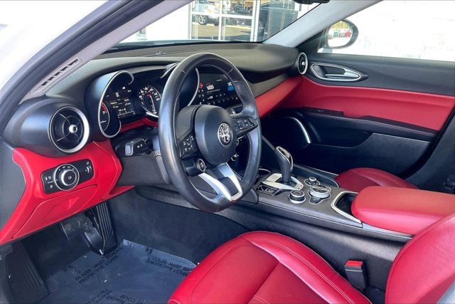 2021 Alfa Romeo Giulia Ti RWD