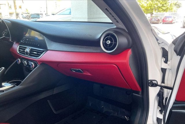 2021 Alfa Romeo Giulia Ti RWD