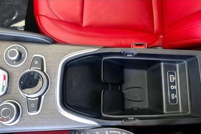 2021 Alfa Romeo Giulia Ti RWD