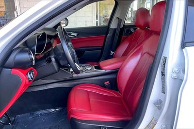 2021 Alfa Romeo Giulia Ti RWD