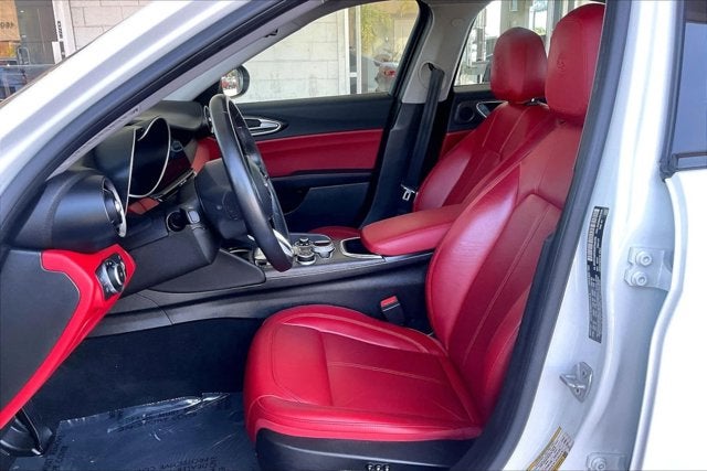2021 Alfa Romeo Giulia Ti RWD