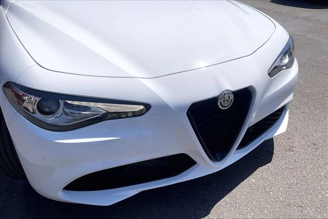 2021 Alfa Romeo Giulia Ti RWD
