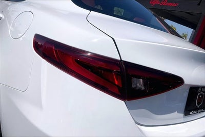2021 Alfa Romeo Giulia Ti RWD