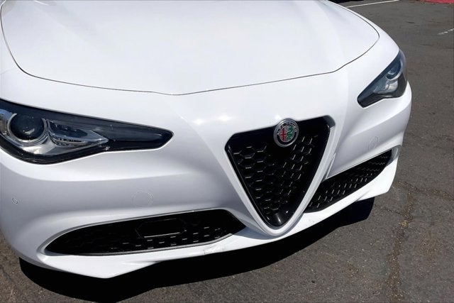 2021 Alfa Romeo Giulia Ti RWD