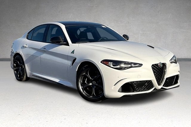 2024 Alfa Romeo Giulia GIULIA QUADRIFOGLIO SUPERSPORT RWD