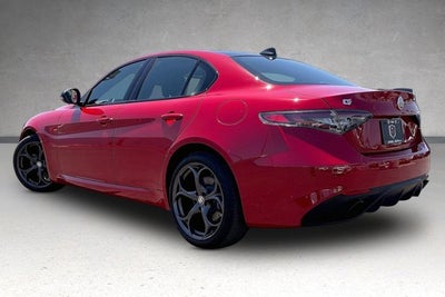 2025 Alfa Romeo Giulia Tributo Italiano AWD