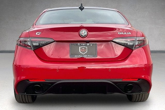 2025 Alfa Romeo Giulia Tributo Italiano AWD