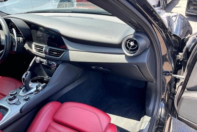 2024 Alfa Romeo Giulia Veloce AWD