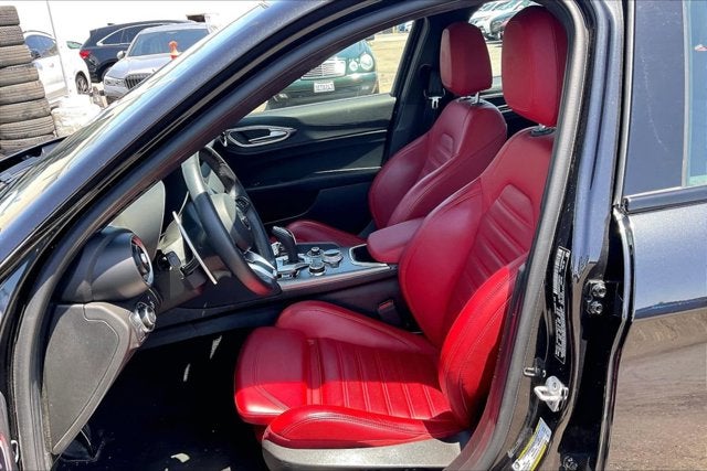 2024 Alfa Romeo Giulia Veloce AWD