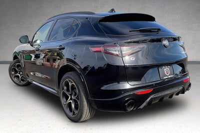 2025 Alfa Romeo Stelvio Sprint AWD
