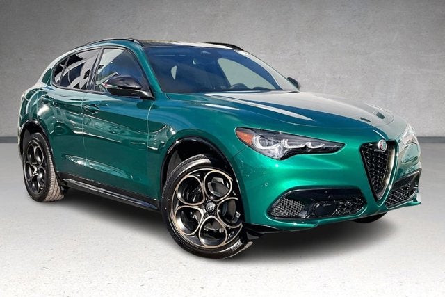 2025 Alfa Romeo Stelvio STELVIO INTENSA AWD