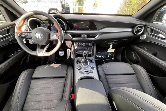 2025 Alfa Romeo Stelvio STELVIO INTENSA AWD