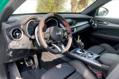 2025 Alfa Romeo Stelvio STELVIO INTENSA AWD