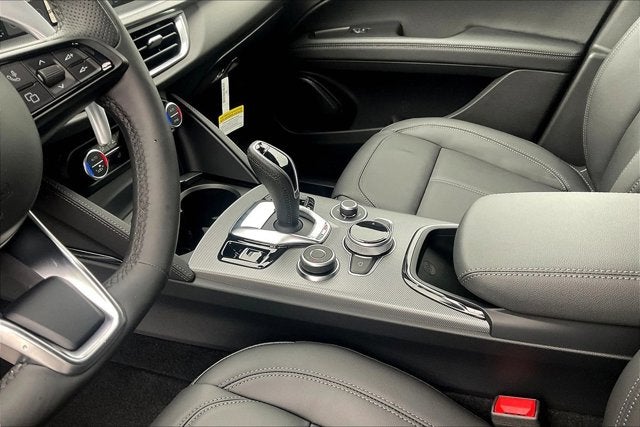 2025 Alfa Romeo Stelvio STELVIO AWD