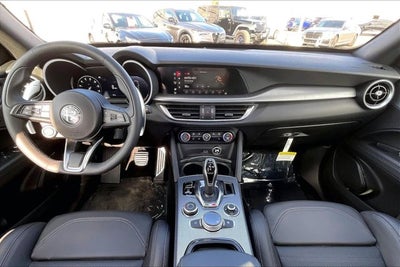 2025 Alfa Romeo Stelvio Veloce