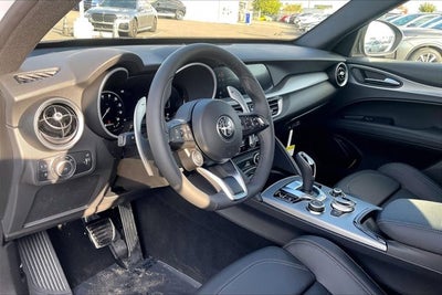 2025 Alfa Romeo Stelvio Veloce