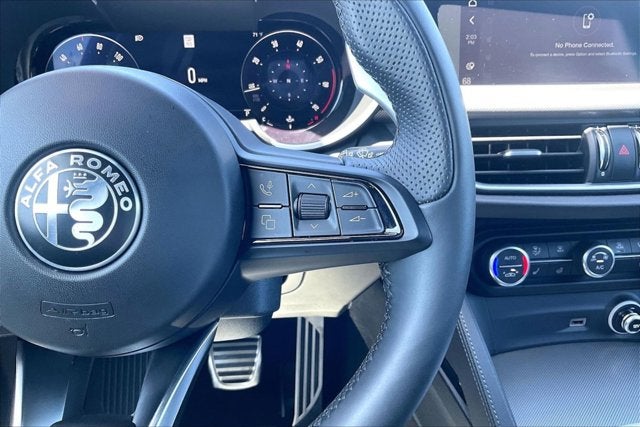 2025 Alfa Romeo Stelvio Sprint AWD