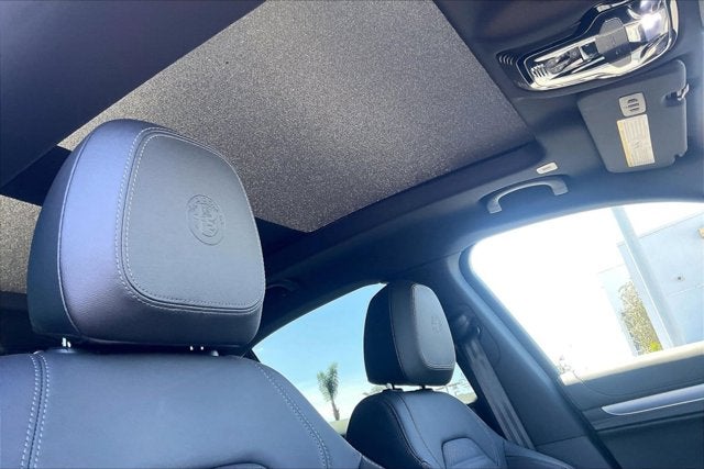 2025 Alfa Romeo Stelvio Sprint AWD