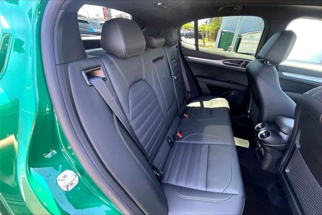 2025 Alfa Romeo Stelvio Sprint AWD