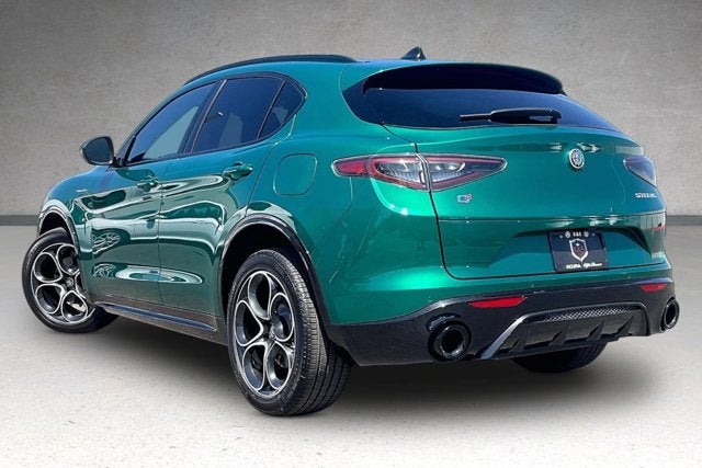 2025 Alfa Romeo Stelvio Sprint AWD