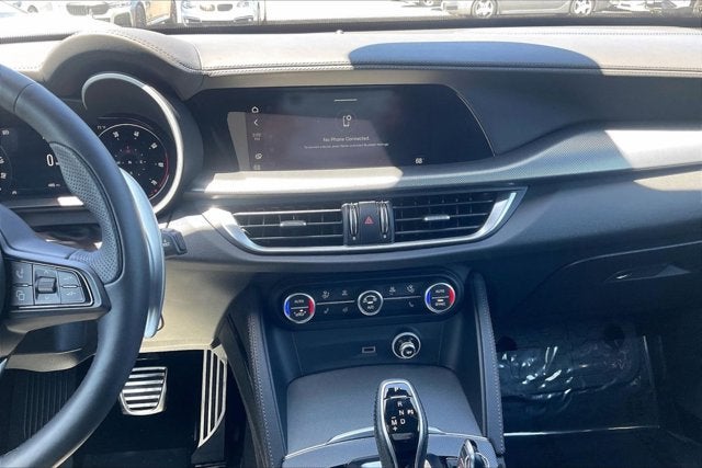 2025 Alfa Romeo Stelvio Sprint AWD