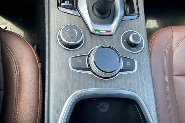 2023 Alfa Romeo Stelvio Ti AWD