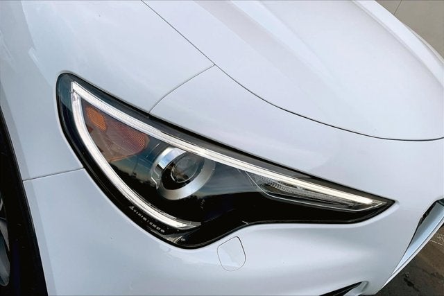 2022 Alfa Romeo Stelvio Ti AWD
