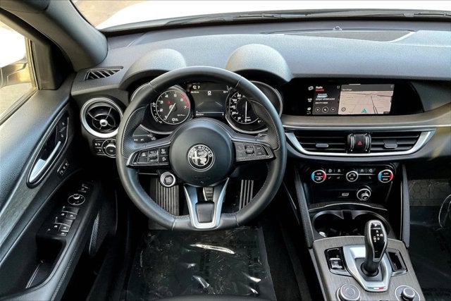 2022 Alfa Romeo Stelvio Ti AWD