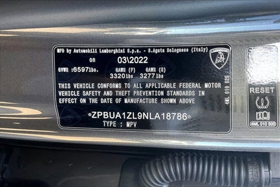 2022 Lamborghini Urus Graphite Capsule