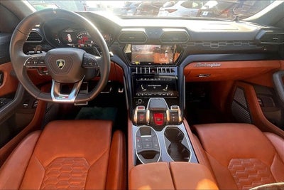 2022 Lamborghini Urus Graphite Capsule