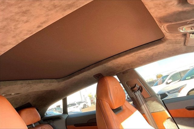 2022 Lamborghini Urus Graphite Capsule