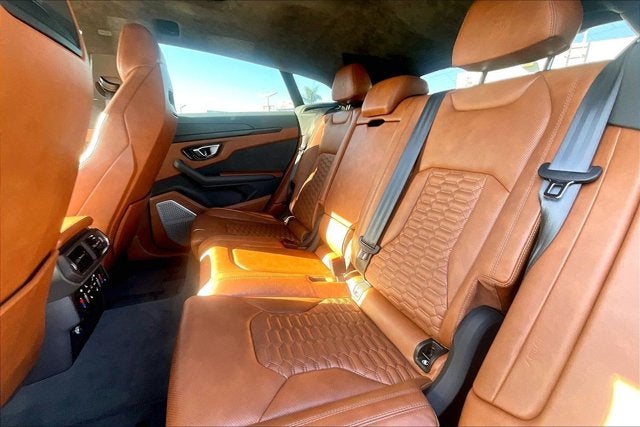 2022 Lamborghini Urus AWD